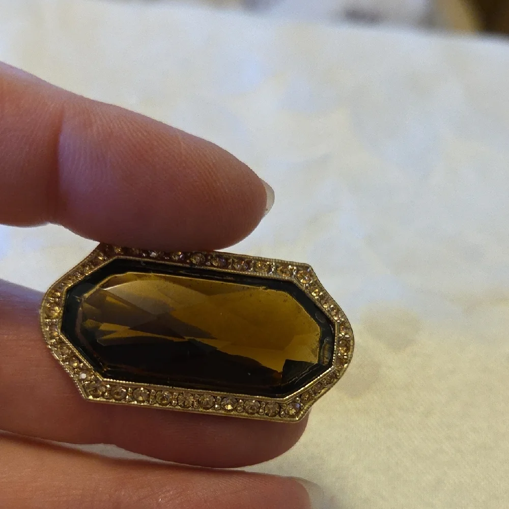 Vintage Gold and Topaz Color Brooch